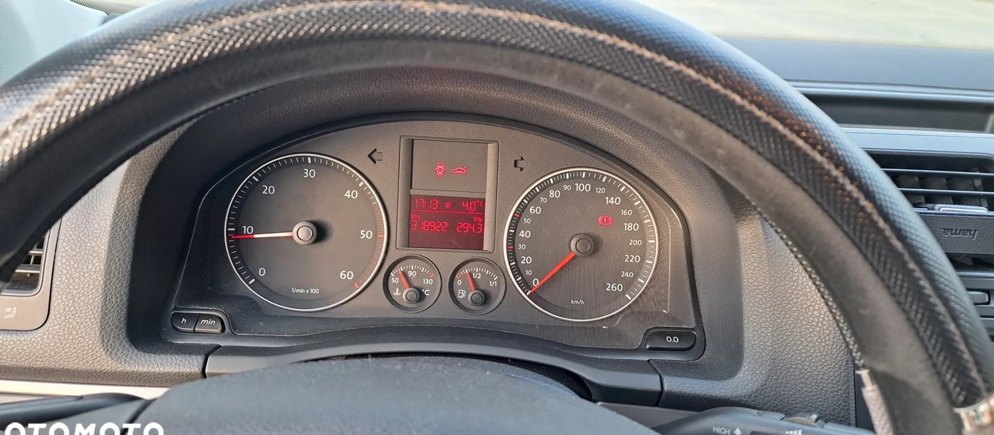 Volkswagen Golf cena 14000 przebieg: 320000, rok produkcji 2009 z Wrocław małe 11